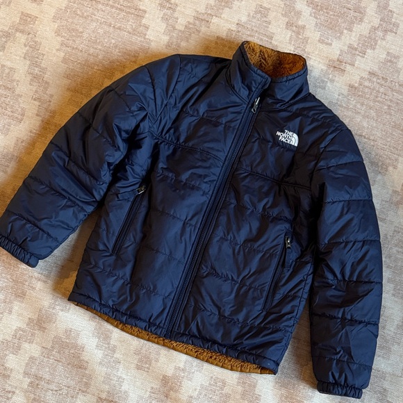 The North Face Youth Dark Blue and Brown Faux Fur Reversible Jacket size 10/12